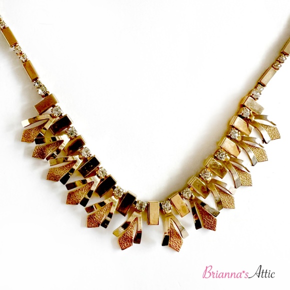 Vintage gold plated necklace with earrings, preowned, crystal embedded - Picture 6 of 10